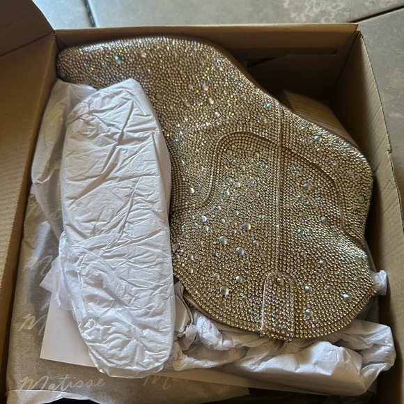 Harlow matisse rhinestone booties NWT SIZE 11 - Picture 1 of 4